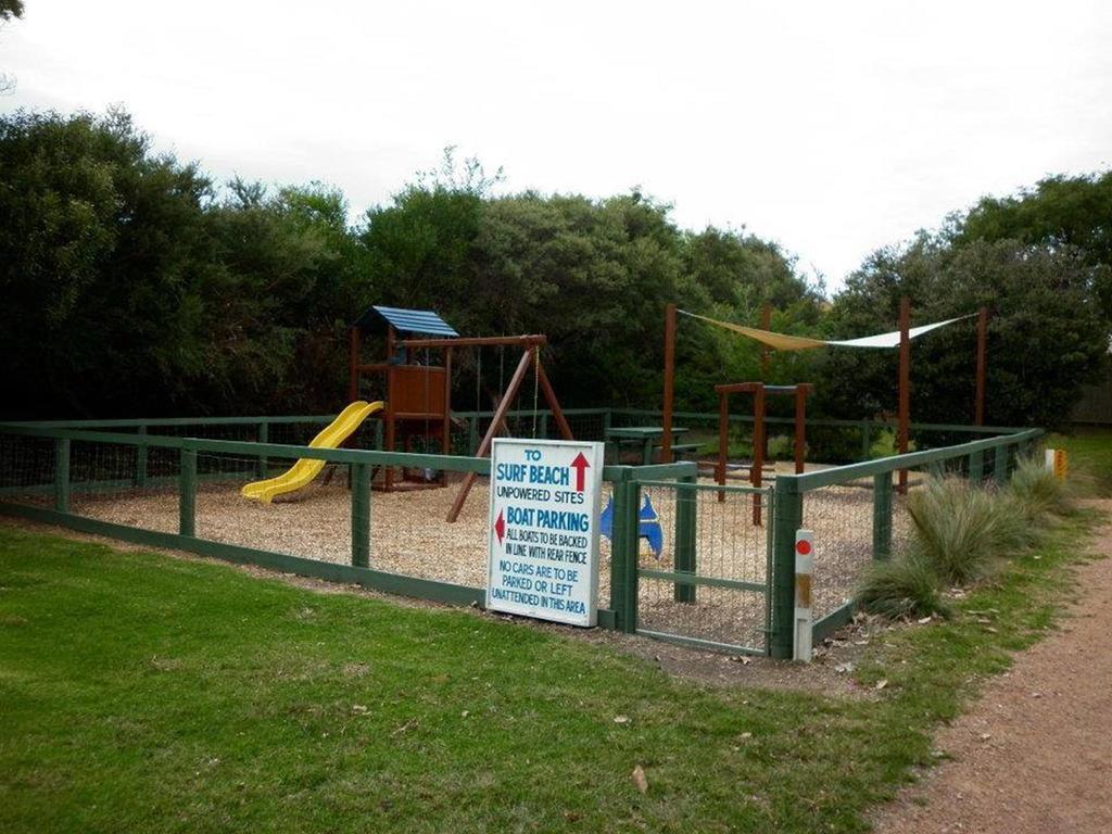 Lake Tyers Beach The Lakes Beachfront Holiday Park מראה חיצוני תמונה