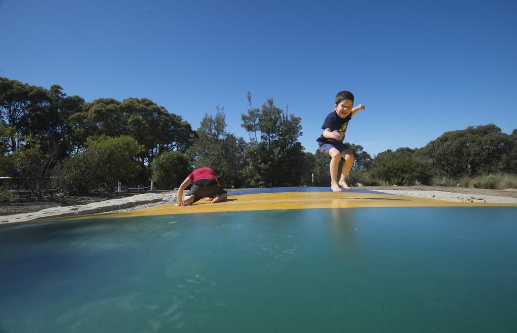 Lake Tyers Beach The Lakes Beachfront Holiday Park מראה חיצוני תמונה